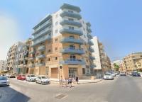 SeaScape - Modern Seaview Apartment in Prime Area of Qawra - Chambres d'hôtes San Pawl il-Bahar