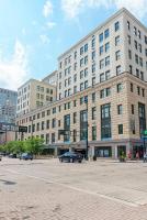 The City Escape| Studio Apt w/ Skyline Views - Ferienwohnung Cincinnati