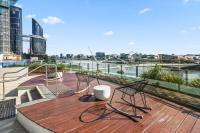 Centre of Brisbane at RiverFront - B&B Brisbane
