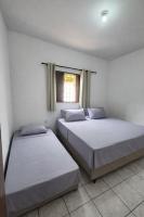 Casa aprox 10 min do Uberlandia Shopping e Praia Clube c Garagem - Chambres d'hôtes Uberlândia