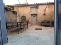 barbacane, maison 4 ch, clim & cour - B&B Carcassonne