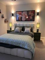 Hearth & Hound Cozy Homestay - B&B Welling