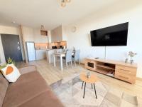SkyPort Gdańsk Apartment II by JumpInHere - B&B Danzica
