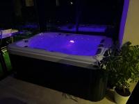 Sukha Spa - Suite avec Jacuzzi privatif - Proche Valras-Plage - B&B Vendres