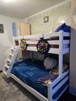 Family-Friendly 2-Room Apartment near Park - Chambres d’hôtes Chişinău