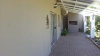 1150 on Bain - Self Catering - B&B