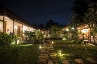 Blue Garden Yogyakarta - B&B