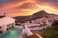 Luxury Designer Villa, Heated Pool, Panoramic Views Africa - B&B Gaucín