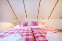 Gutshaus Krimvitz Ferienwohnung 1 - B&B Putbus