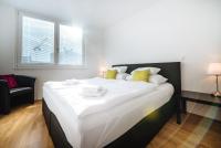 Apartamento de 1 dormitorio con balcón