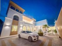 Brown Empire Pool Villa Pattaya - Bed and Breakfast Ban Nong Prue