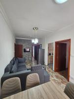 3BR Coastal Retreat with Private Hot Tub - B&B Flic en Flac