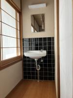 Sakura House - Entire House Near Tanabe Station & Beach - Chambres d'hôtes Tanabe