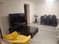 Appartement neuf avec terrasse et jardin - Bed and Breakfast Mandeure