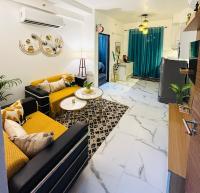 The Urban Escape Cozy 1BHK Quick Airport Access - Chambres d'hôtes Gurgaon