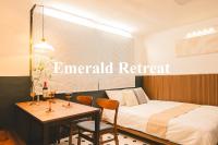 Emerald Retreat - 4 min walk from the subway station - B&B Seúl