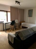 11-modernes und frischsaniertes Apartment mit Garten inklusive WLAN - B&B Wiesbaden