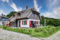 Ferienhaus Große Lage 16 Feriendorf Klein Stresow Rügen by ruyastay - Chambres d'hôtes Putbus