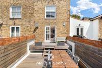 Spacious 2 Bedroom Maisonette in Camden by Amber Stays, Perfect for Long Term Stays, Sleeps 4 - Chambres d'hôtes Londres