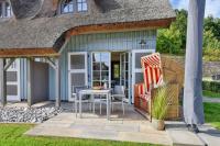Ferienhaus Boddenlust 24 Feriendorf Klein Stresow Rügen by ruyastay - B&B Putbus