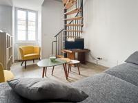 Maison de village rénovée - B&B Joux-la-Ville