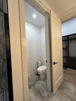 Spacious 4-bedroom Luxury Retreat - Ferienwohnung Grand Forks