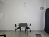 One-Bedroom Apartment with Balcony