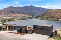 Modern 3 bed family home with breathtaking views - B&B Queenstown