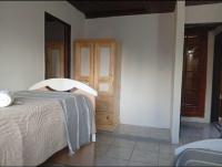 Refugio SN en el centro para 4 personas con cochera - B&B San Nicolás de los Arroyos