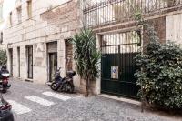 The Best Rent - Bright studio apartment in the historic center of Rome - B&B Roma