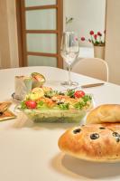 몽마르뜨 숭인 24시 셀프 체크인 3룸 퀸4 최대8인 얼음정수기 비데 종로 동묘역 명동 동대문 가족 단체 - B&B Seoul