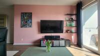 Apartament Rzeczańska Poznań, 50m2, dwie sypialnie z salonem i aneksem kuchennym, balkon, parking podziemny, czwarte piętro, winda, nowy blok - Chambres d'hôtes Poznan