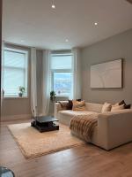 Modern apartment in the Aalesund city - Bed and Breakfast Ålesund