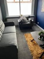 Affordable Luxury 3 Stunning Two Bed Apartment Sunderland close to City centre Hospital Crown Works Studio and Nissan - Chambres d'hôtes Sunderland