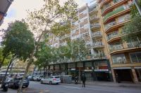 Apartment with Terrace Eixample - B&B Barcellona