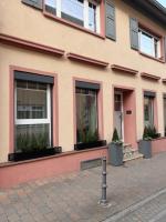 LUI CityApartment an der Weinstrasse - Boho Stil - B&B Grünstadt