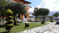 Olive Garden Apartments - B&B Velipojë