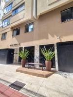 Apartamento a 200m Praia 2 Quartos, Garagem, Wi-Fi Balneário Camboriú - Chambres d'hôtes Balneário Camboriú