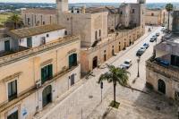 Piazzetta San Giovanni Specchia - B&B Specchia