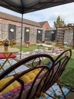 Chic and Cozy, 3 Min from Kingsholm, Parking Incl - Bed and Breakfast Gloucester