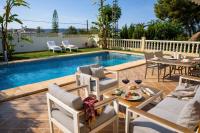 Villa Adsubia en Javea piscina privada gran terraza y barbacoa by Family Homes Rentals - Chambres d’hôtes Javea