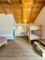 Familienzimmer mit Bergblick