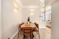 10 Mins Walk to Harrods Belgravia Mews House - Ferienwohnung London