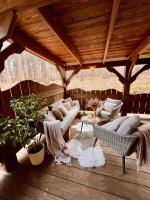 El Arca private cabin with hot tub Jeseniky for 9 guests - B&B Jeseník