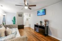 Overland Park Cozy home, Quiet, WI-FI, Pet Friendly - B&B Overland Park