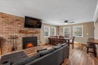 Glades Getaway by Venture Smoky Mountains - B&B Gatlinburg