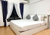 Minimalist Apartment at Phuket Old Town - Talat Yai - B&B Ban Lo Long