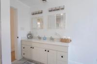 Charming Home for a Perfect Escape - B&B East Hampton