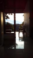 Doppel-/Zweibettzimmer mit Bergblick