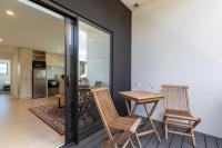 Stadium Stays and Walk to Little High Eatery - B&B Christchurch